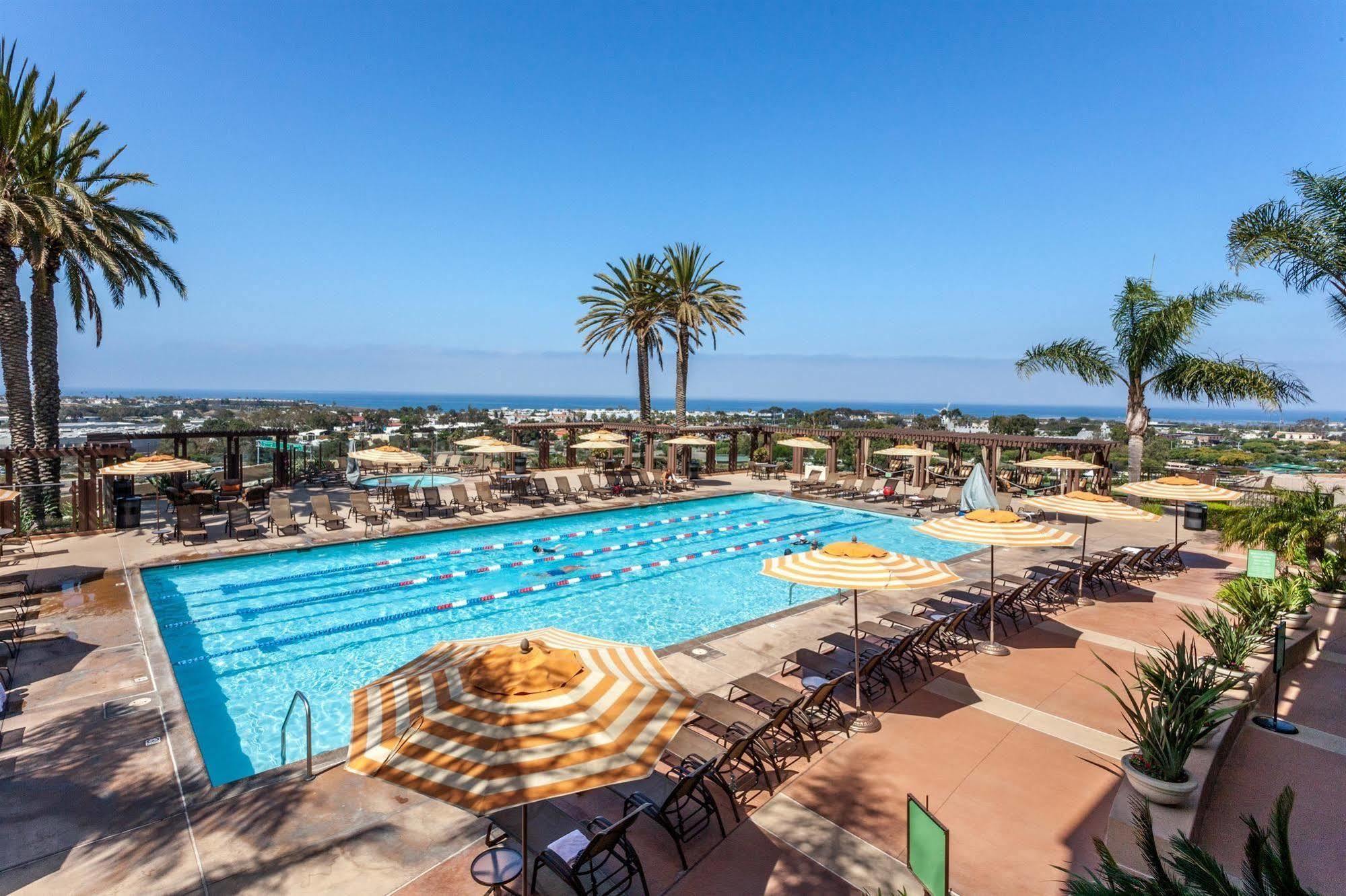 קארסלבד Grand Pacific Palisades Resort מראה חיצוני תמונה